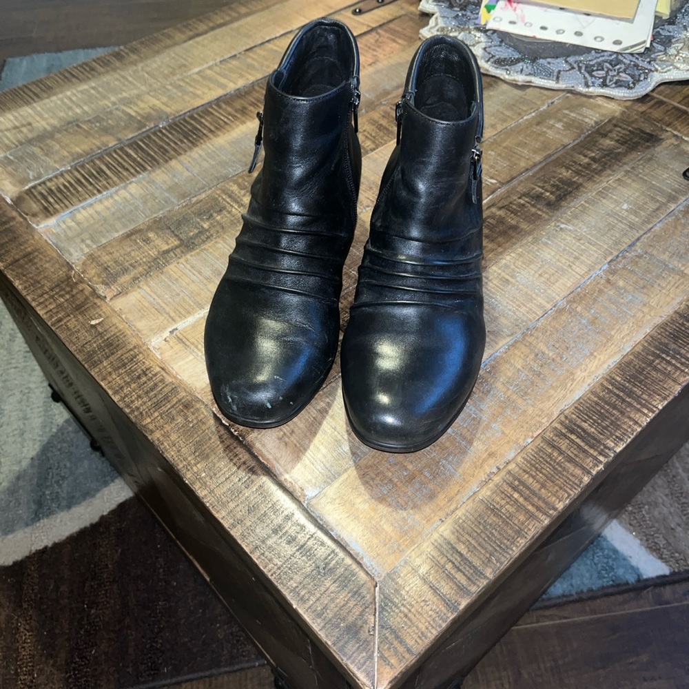 Romika Black Ankle Booties